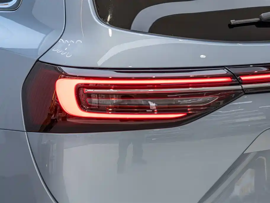 AITO ASK THE WORLD M7