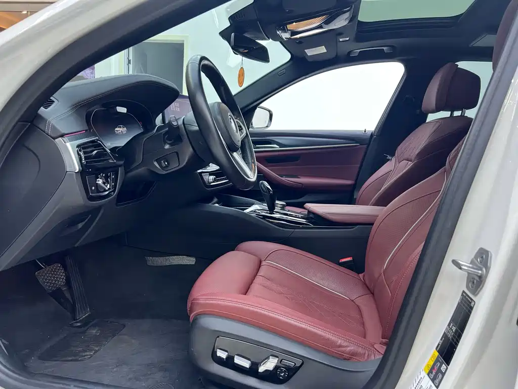 BMW 5 SERIES NEW ENERGY