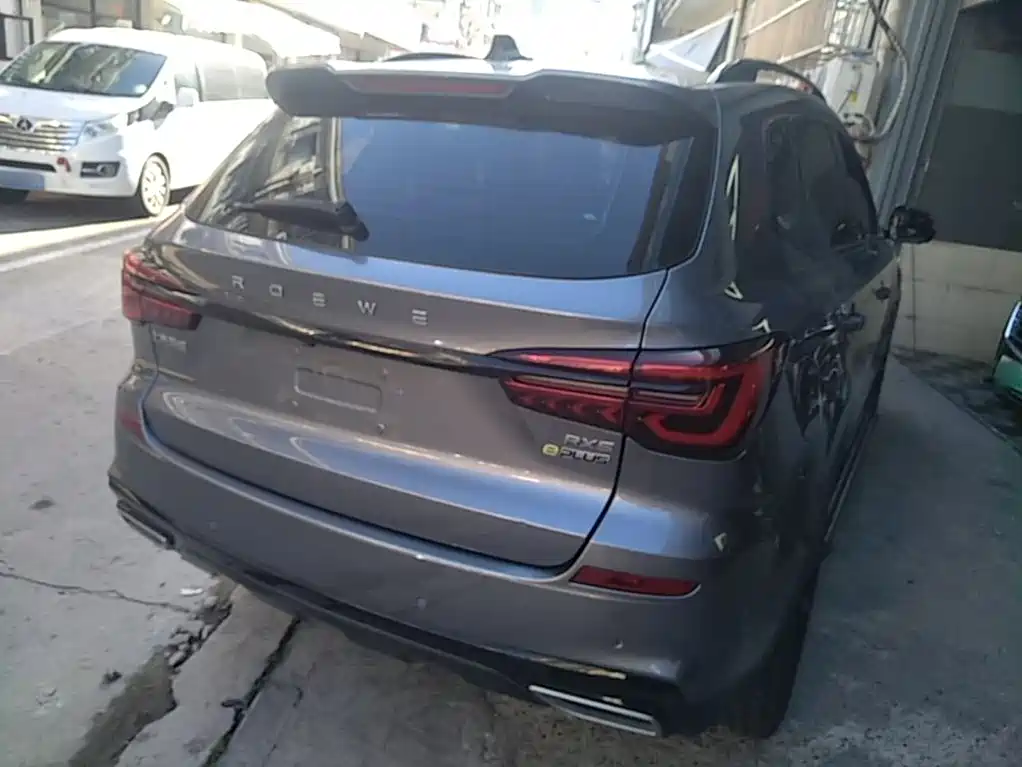 Roewe RX5 New Energy — миниатюра 7
