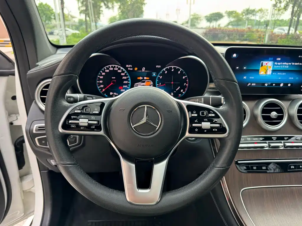 Mercedes-Benz GLC — миниатюра 6