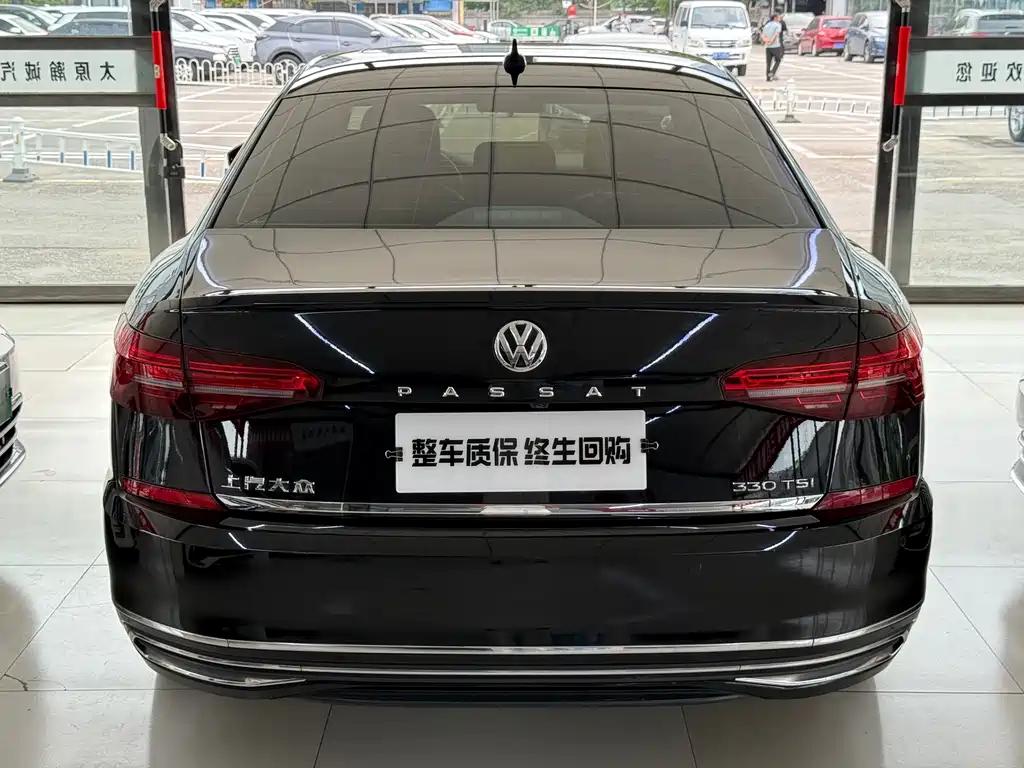 Volkswagen Passat — миниатюра 12