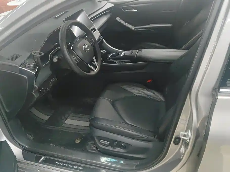 Toyota Avalon — миниатюра 9