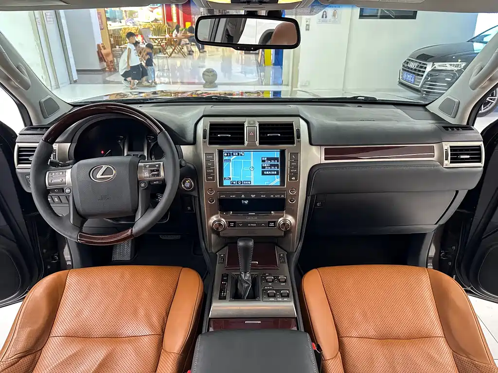 Lexus GX — миниатюра 23