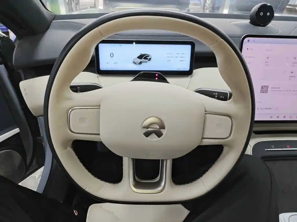 NIO ET5 — миниатюра 11