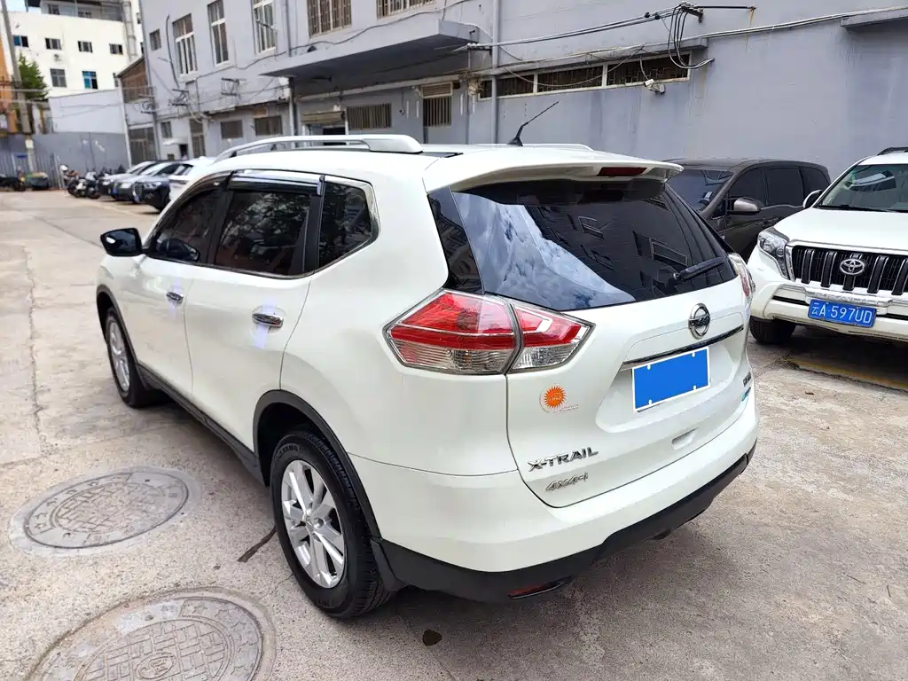 Nissan X-Trail — миниатюра 4