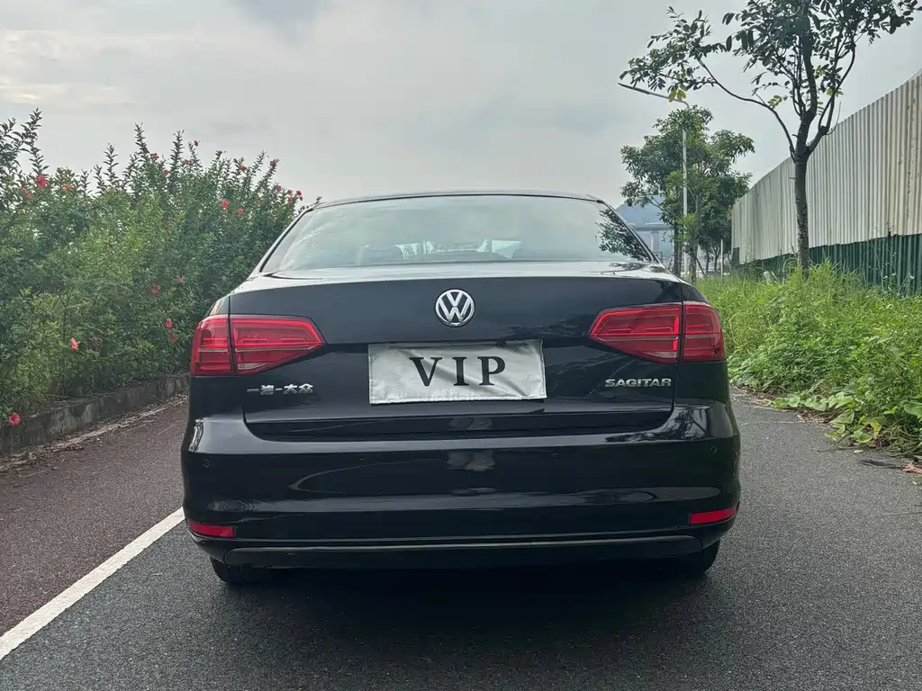 Volkswagen Sagitar — миниатюра 13