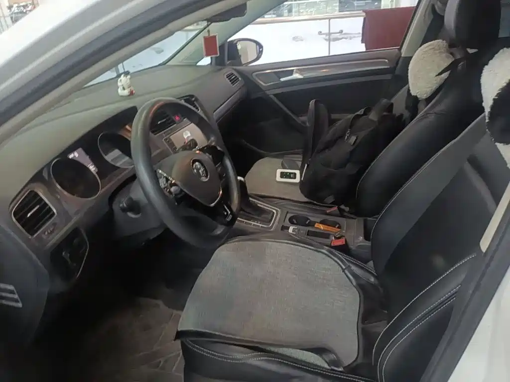 Volkswagen Golf — миниатюра 15