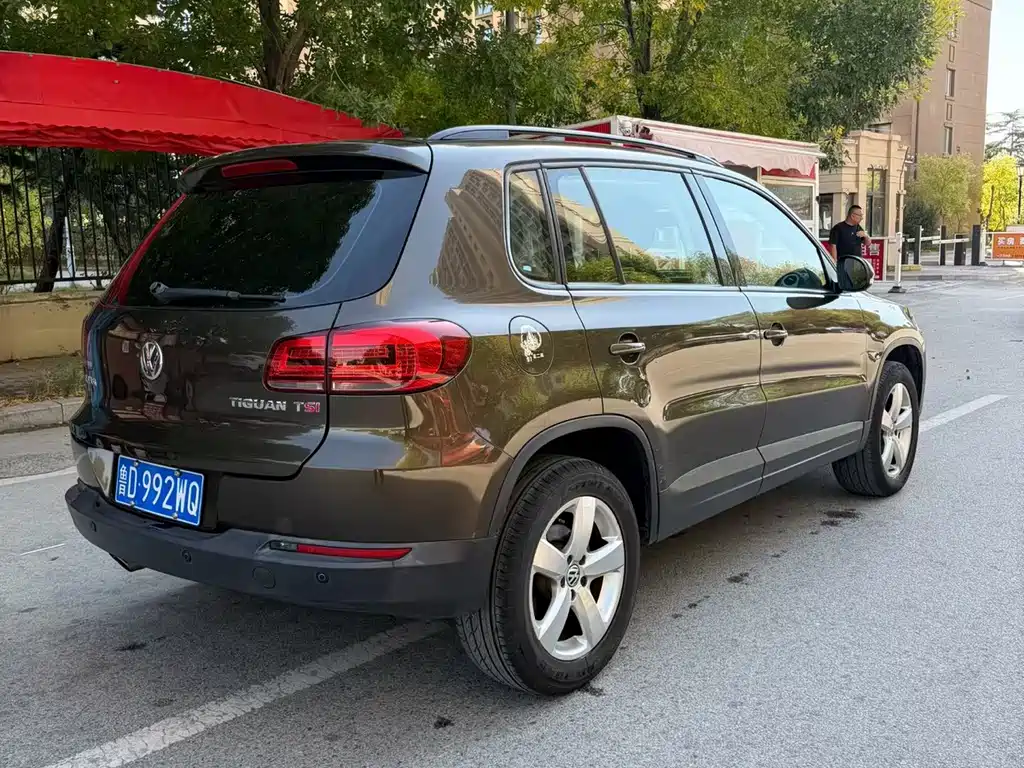 Volkswagen Tiguan — миниатюра 7