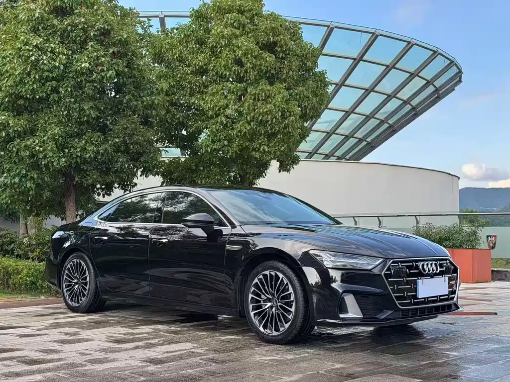 Audi A7L — миниатюра 3
