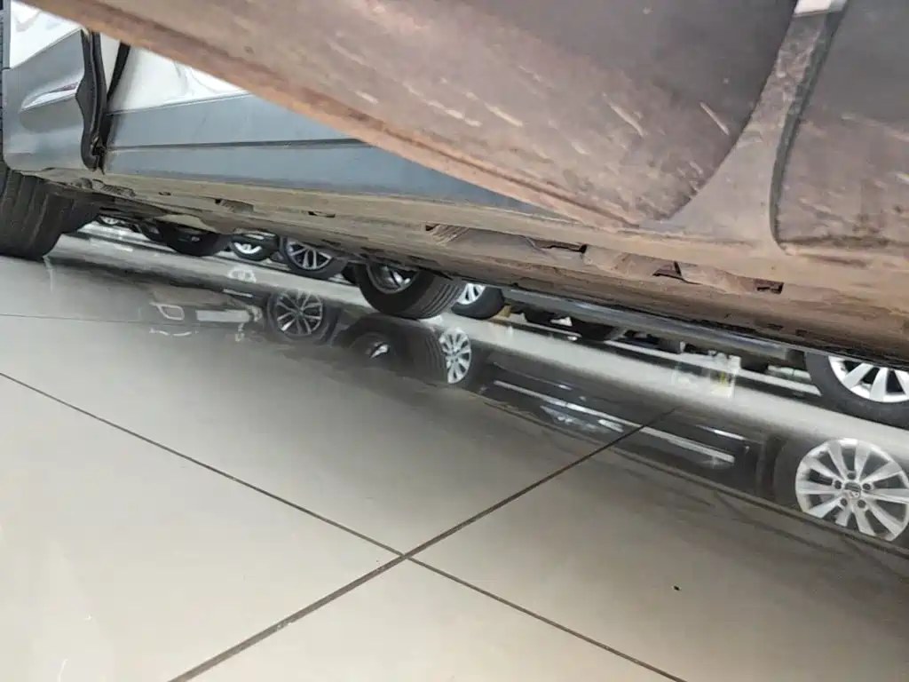 Mercedes-Benz GLB — миниатюра 21