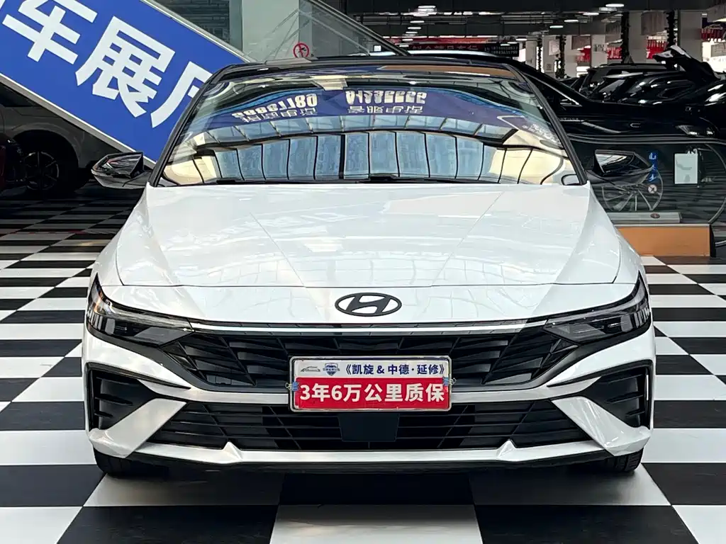 Hyundai Elantra — миниатюра 2