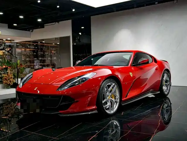 Ferrari 812 2017 6.5 L Superfast — фото 1