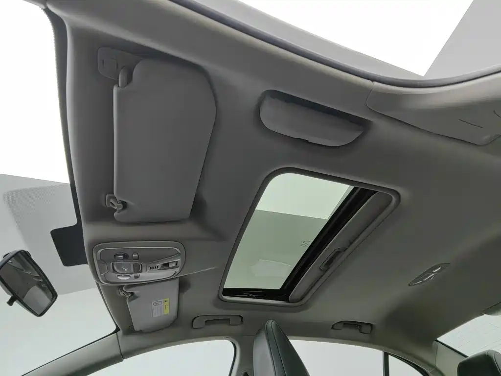 Peugeot 408 — миниатюра 14
