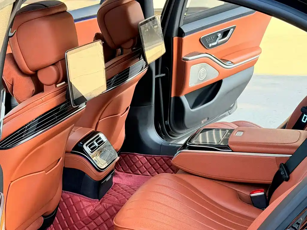 Mercedes-Benz S-Class — миниатюра 6