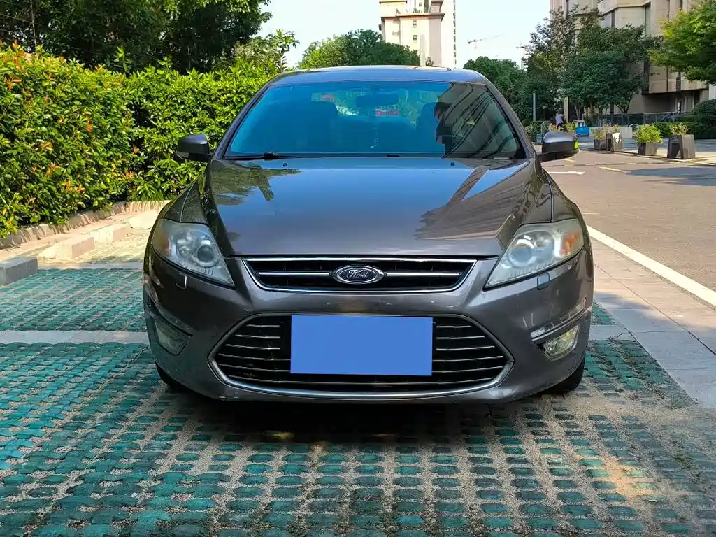 Ford Mondeo Zhisheng — миниатюра 2