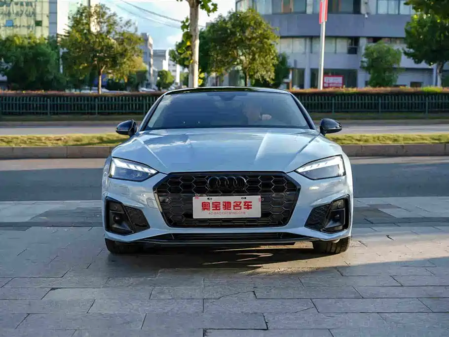 Audi A5 (Import) — миниатюра 2