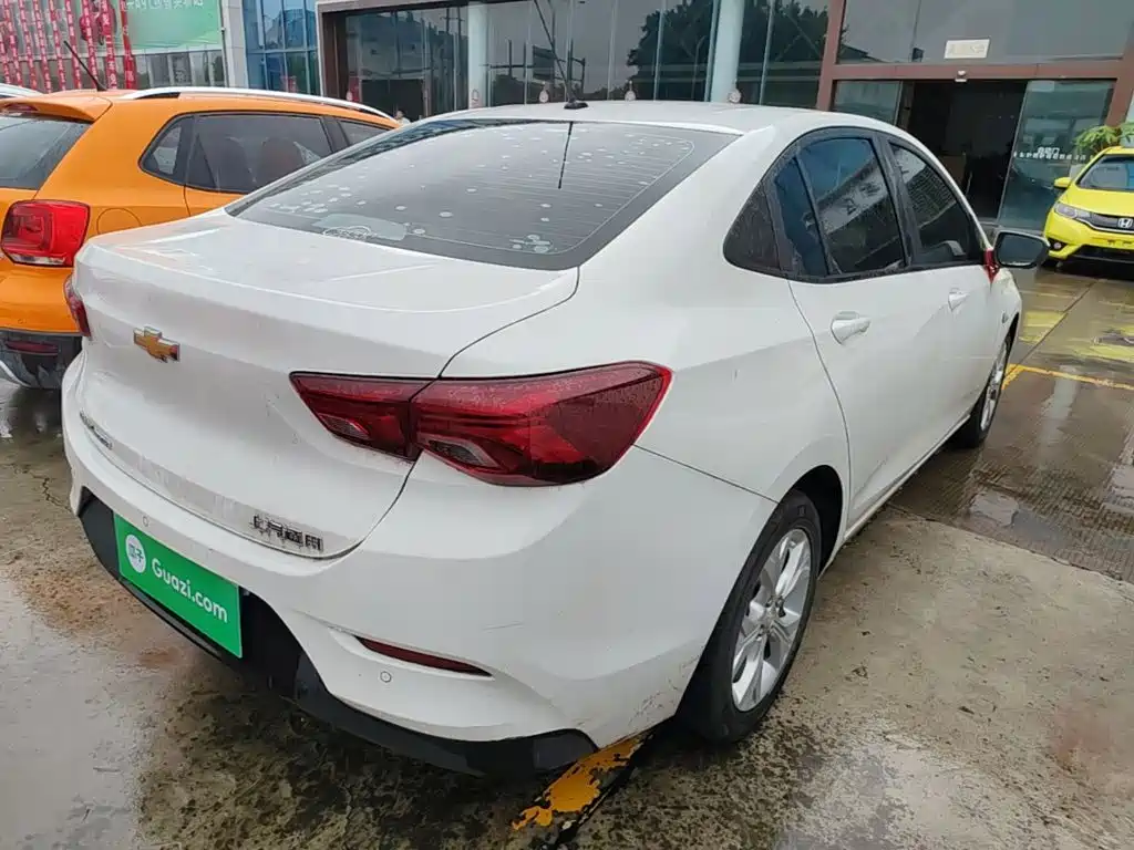 Chevrolet Cavalier — миниатюра 7