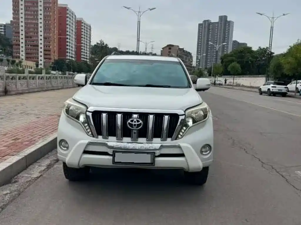 Toyota Prado — миниатюра 2