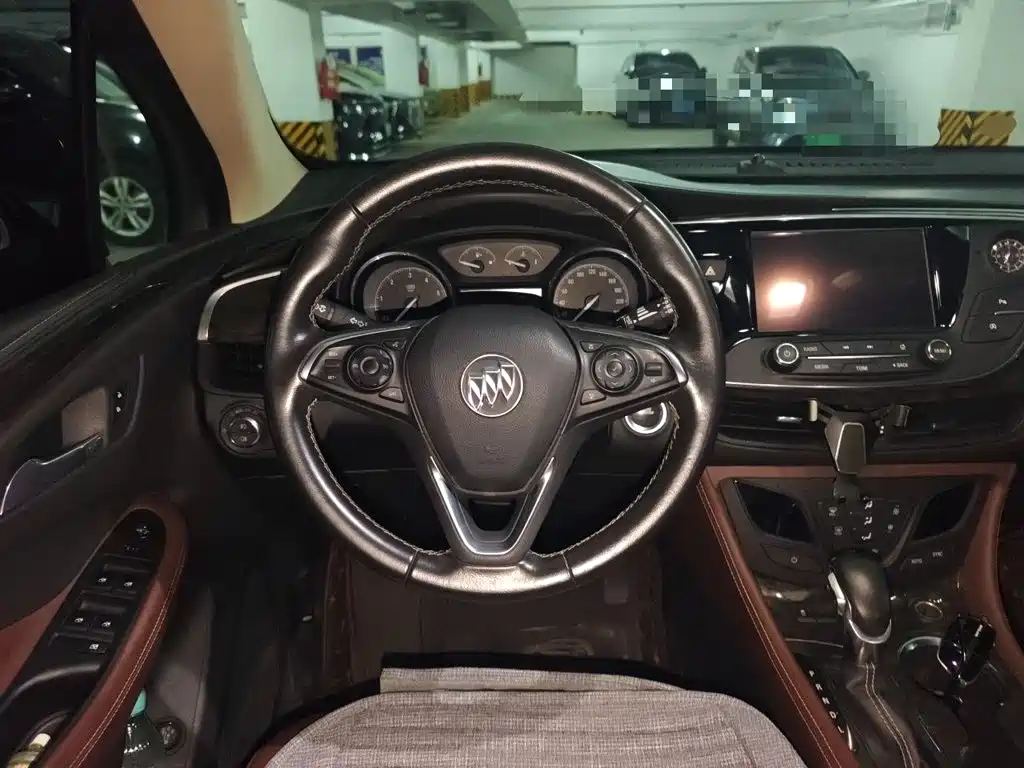 Buick Envision Plus — миниатюра 3