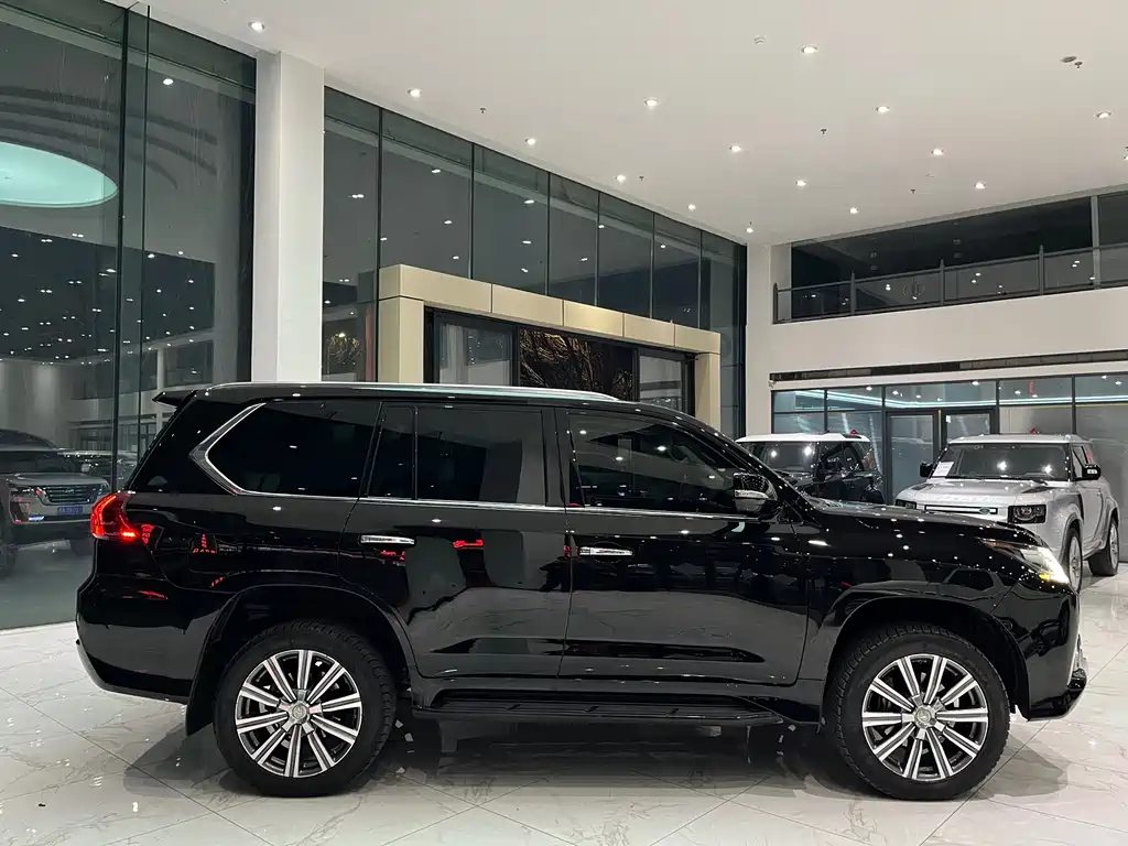 Lexus LX — фотографии объявления, Фото 13
