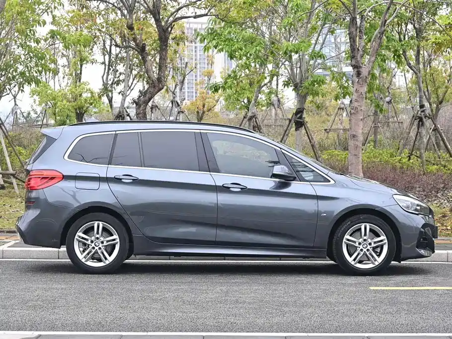 BMW 2 серии 2 2019 220i Premium Sport