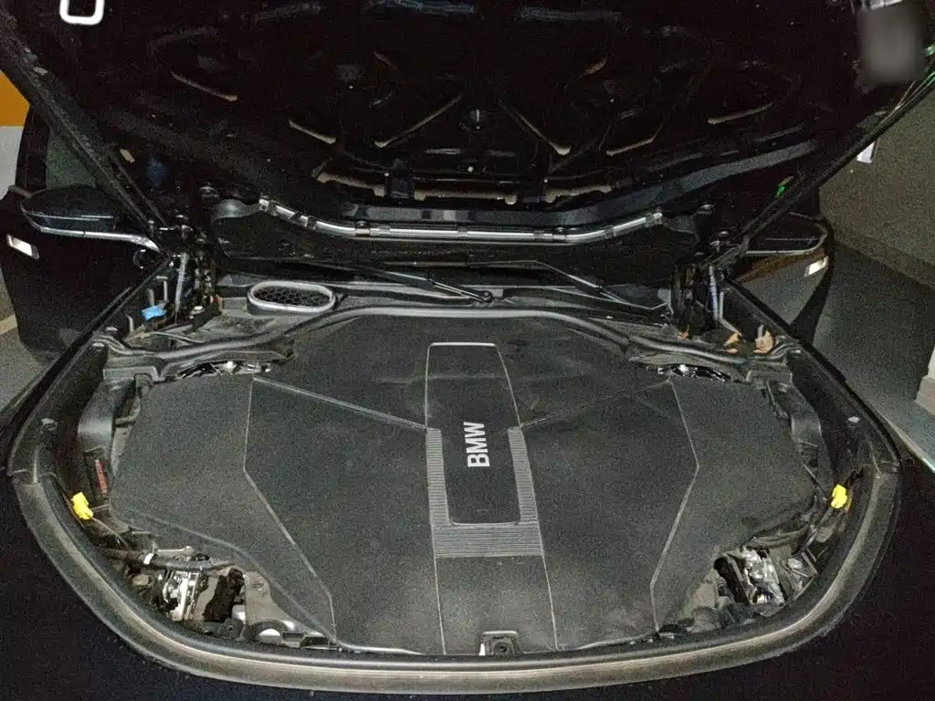 BMW i7 — миниатюра 11