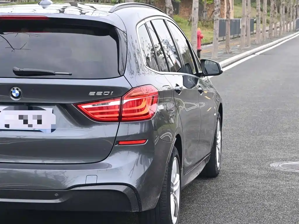 BMW 2 серии 2 2019 220i Premium Sport