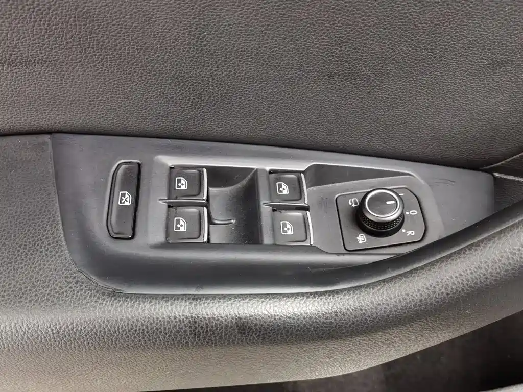 Volkswagen Magotan 2017 330TSI DSG Lead