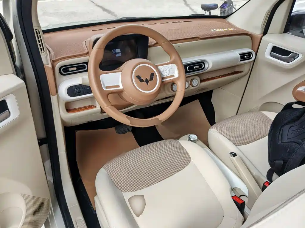 Wuling MINIEV — миниатюра 10