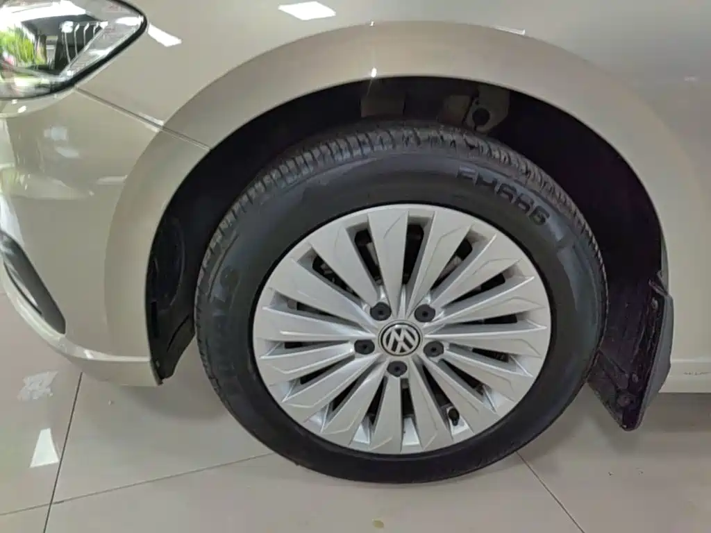 Volkswagen Lavida — миниатюра 23