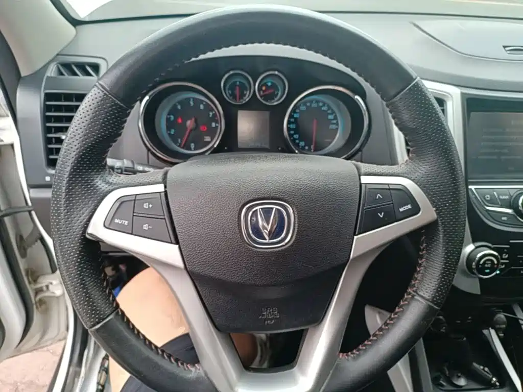 Changan CS35 — миниатюра 11