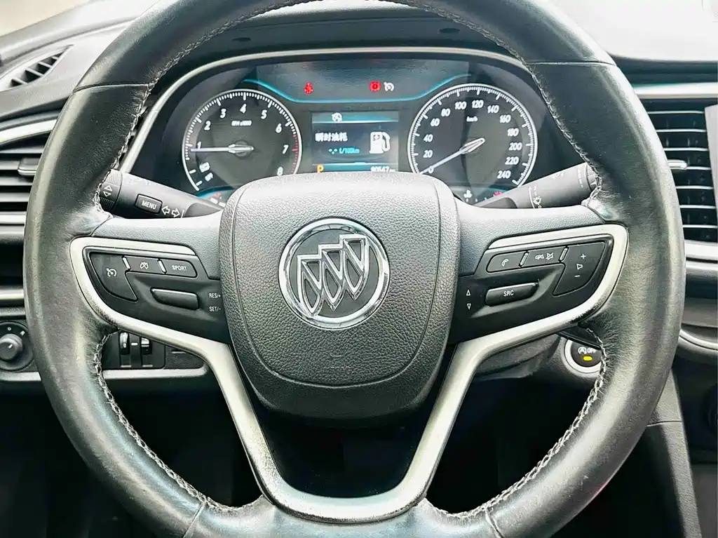 Buick Excelle — миниатюра 17