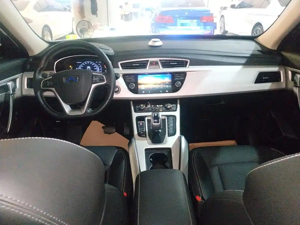 Geely Boyue — миниатюра 10