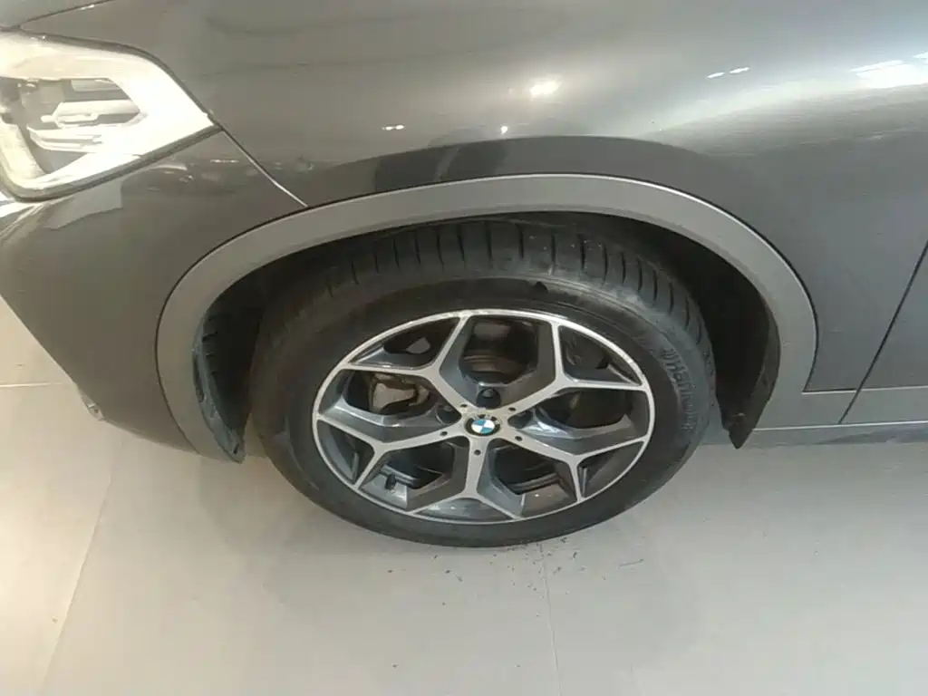 BMW X2 (Import) — миниатюра 23
