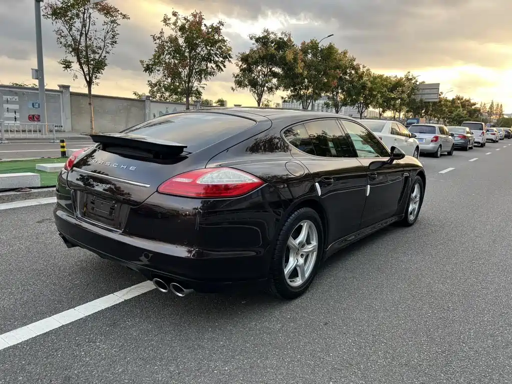Porsche Panamera — миниатюра 13