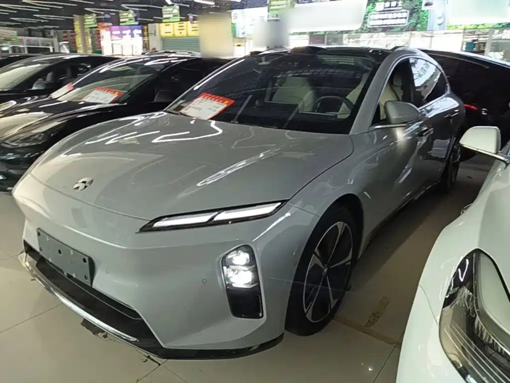 NIO ET5T