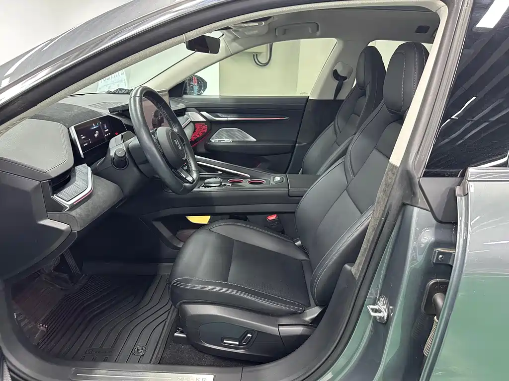 ZEEKR EXTREME KRYPTON 001