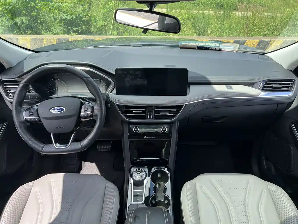 Ford Escape — миниатюра 19
