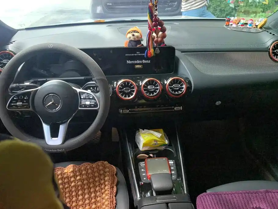 Mercedes-Benz GLA — миниатюра 12