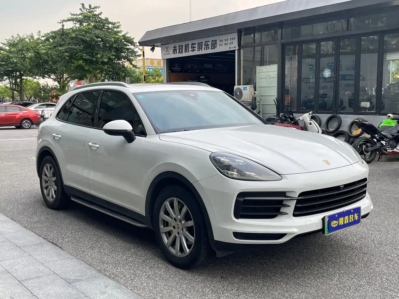 Porsche Cayenne