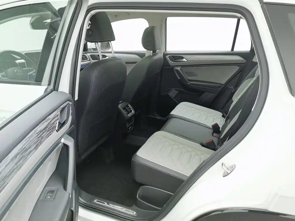 Volkswagen Tayron — миниатюра 15