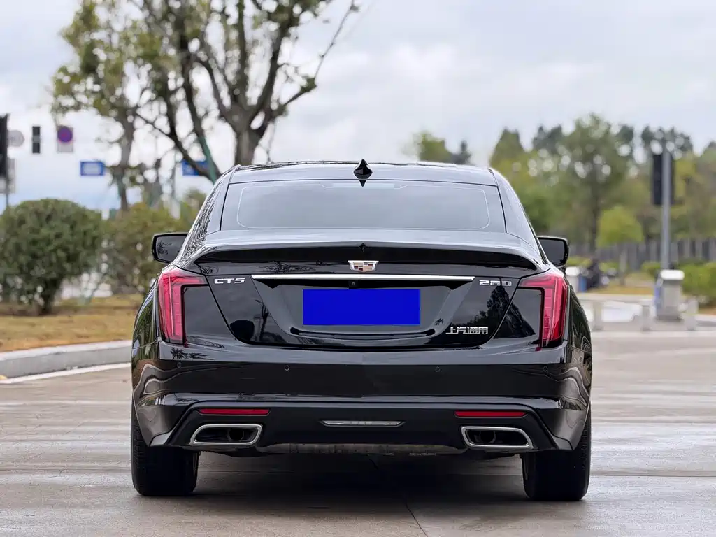Cadillac CT5 — миниатюра 3