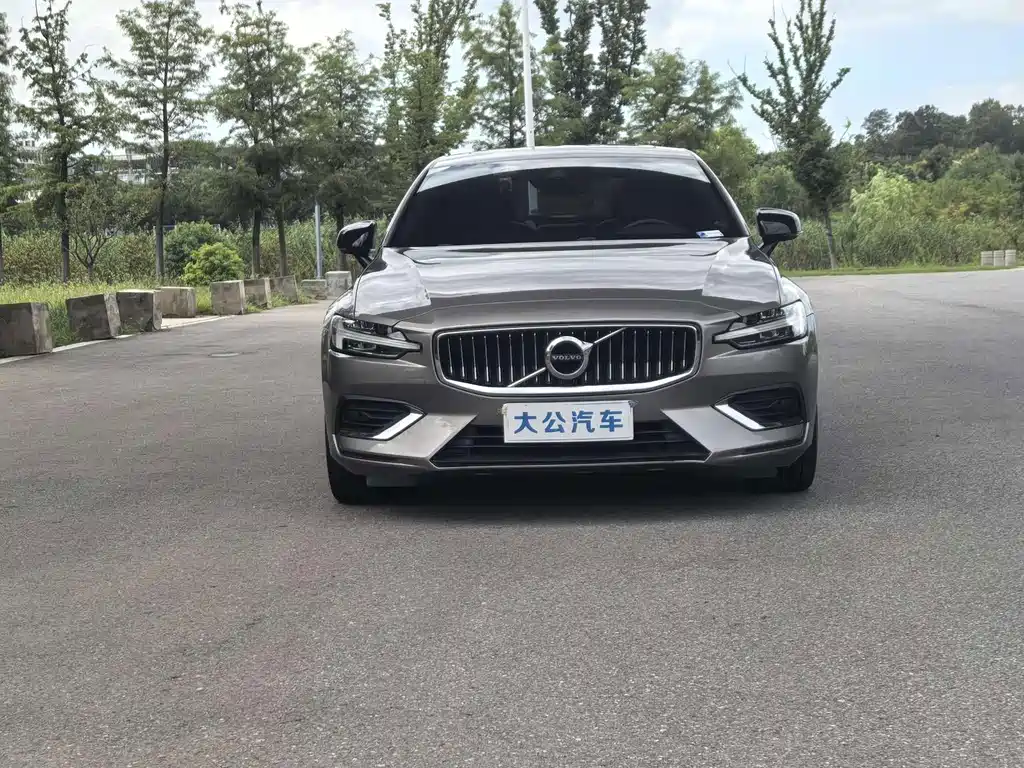 Volvo S60 — миниатюра 12