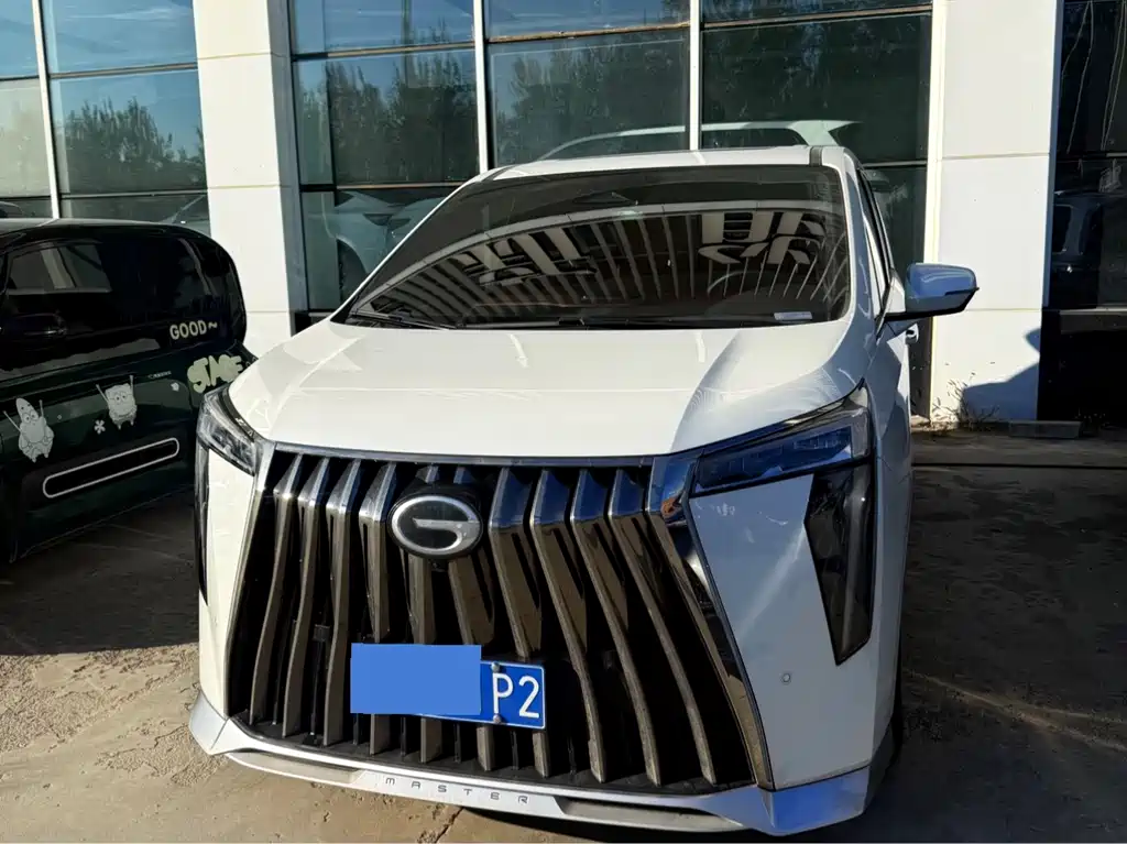GAC M8