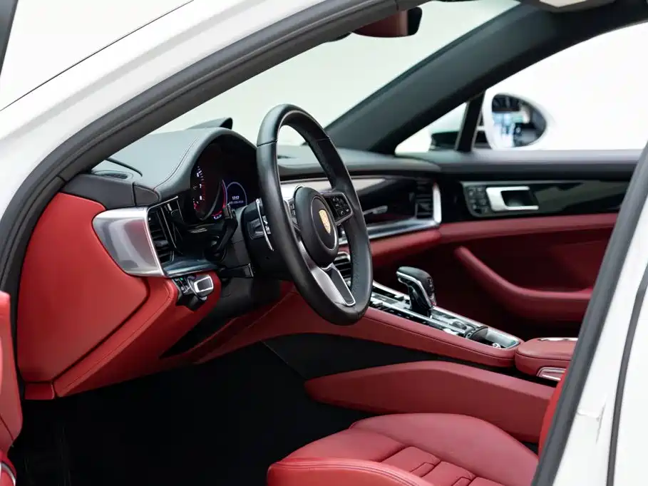 Porsche Panamera — миниатюра 9