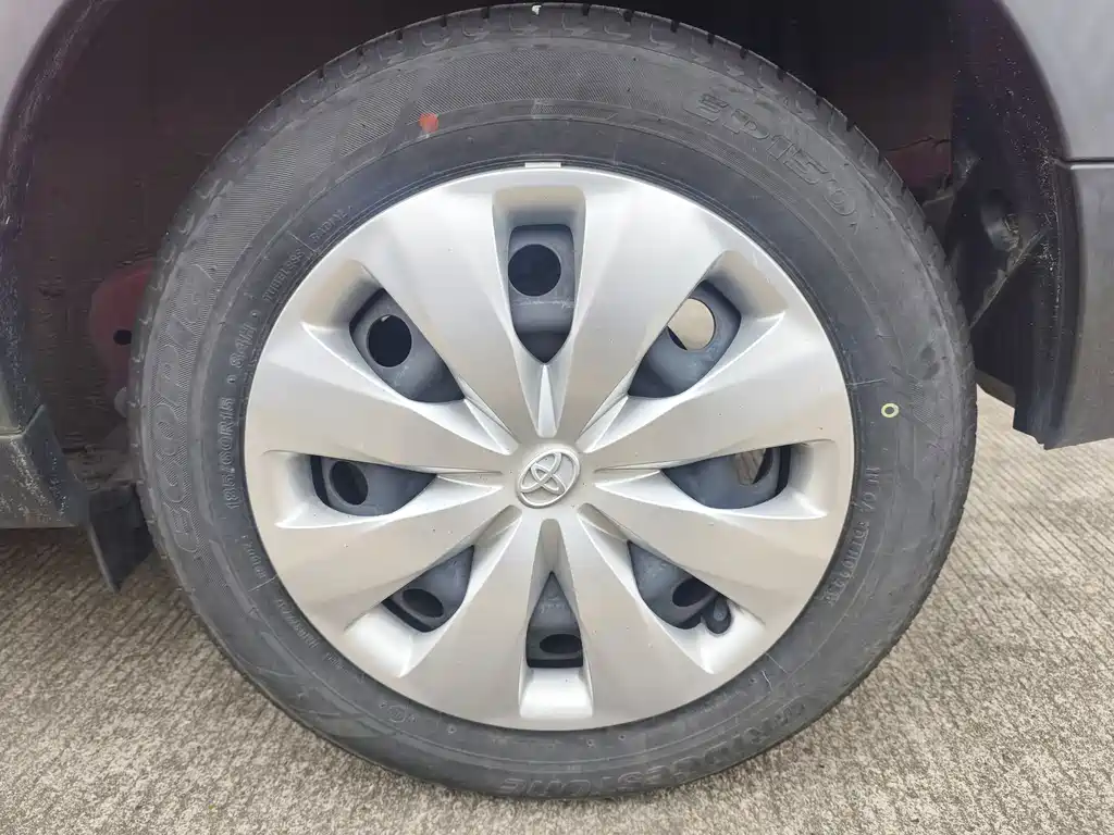 TOYOTA YARIS L ZHIXUAN