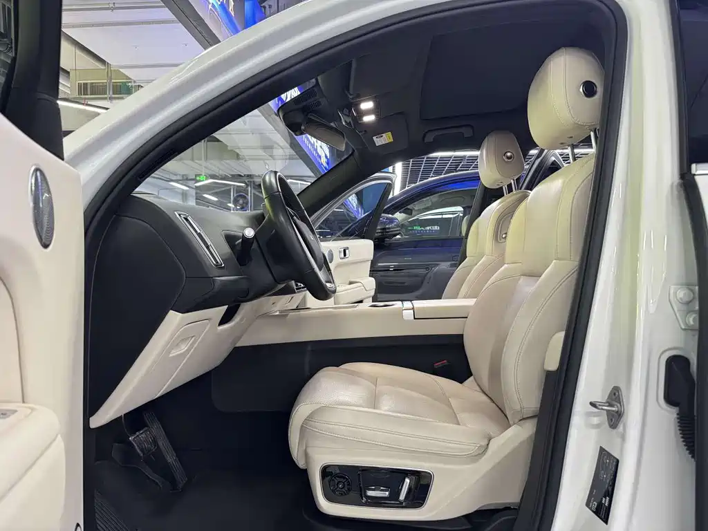 Li Auto Li L7 — миниатюра 8