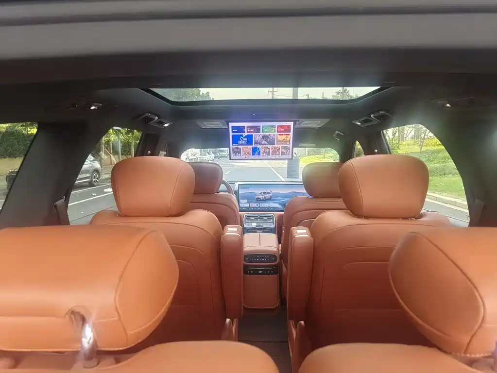 Geely Galaxy Galaxy M9 M9 2025 210km
