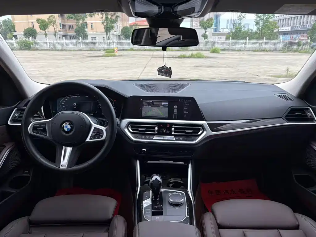 BMW 3 Series — миниатюра 6
