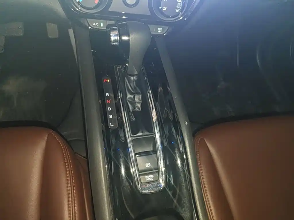 Honda Vezel — миниатюра 14